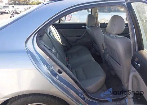 2005 Acura Tsx from USA, damaged, VIN JH4CL96935C001372